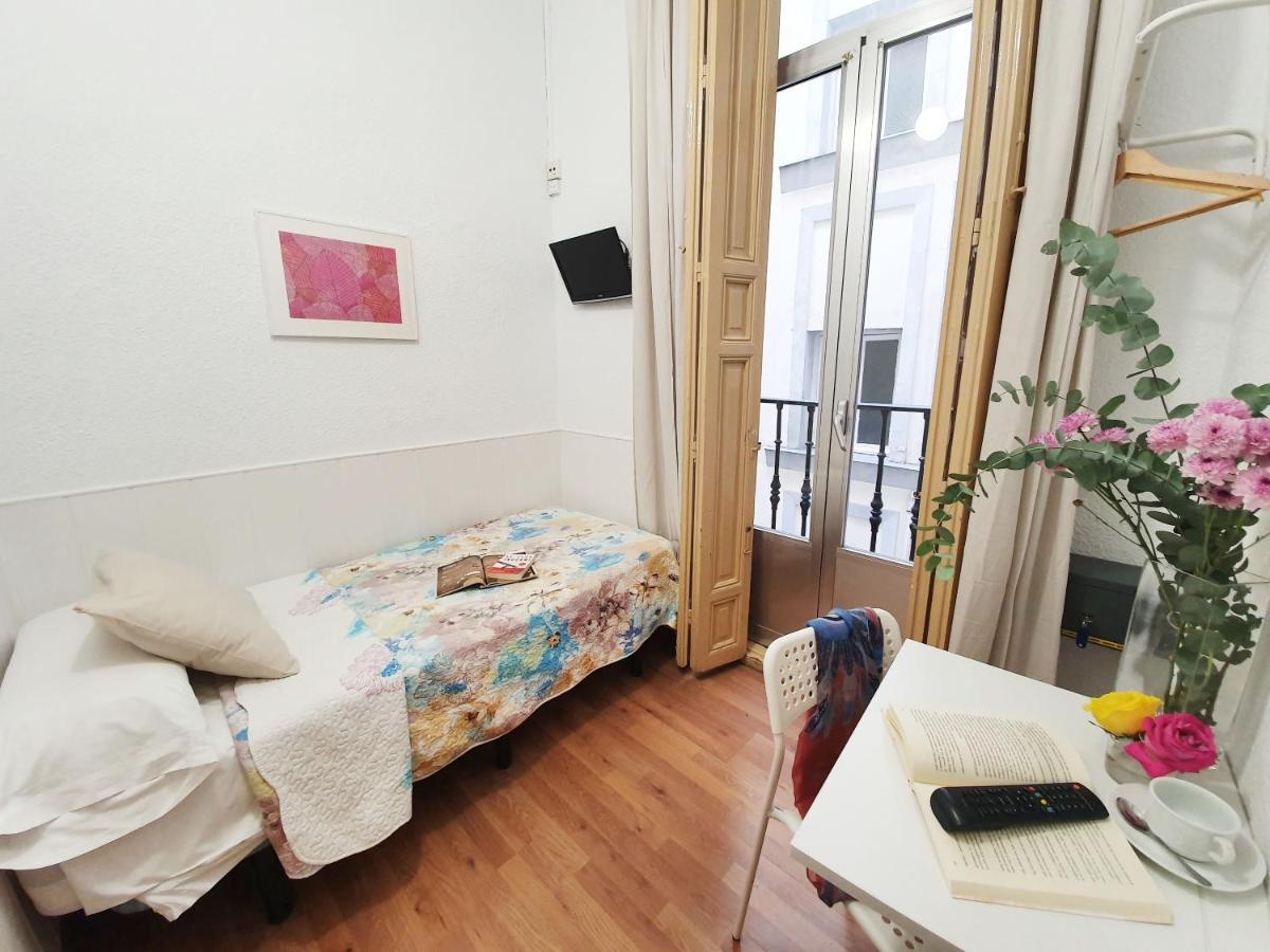 Hostal Alicante Мадрид Екстер'єр фото