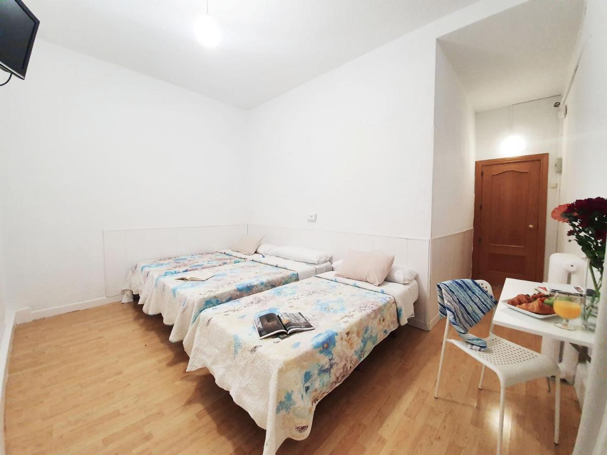 Hostal Alicante Мадрид Екстер'єр фото