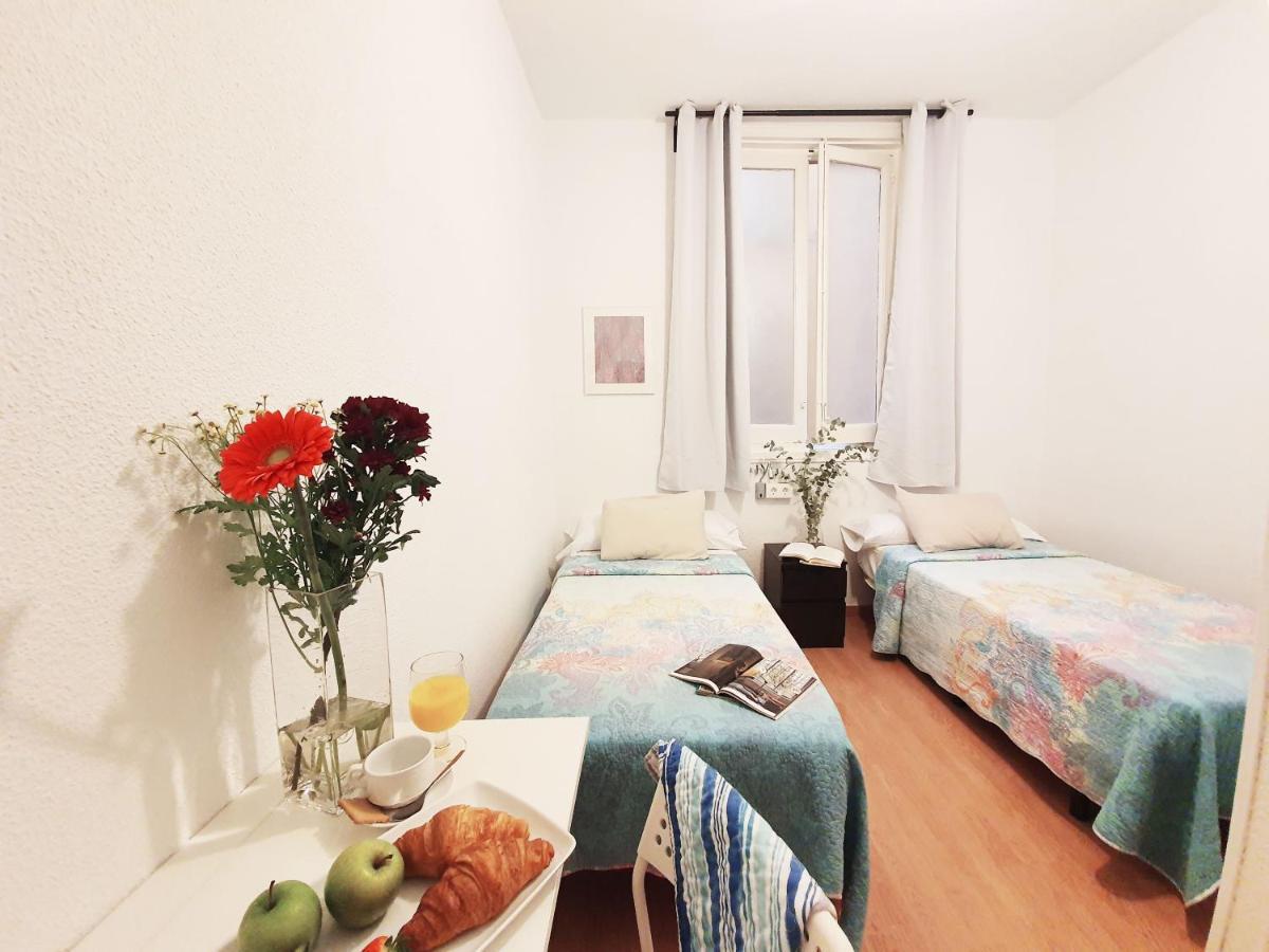 Hostal Alicante Мадрид Екстер'єр фото