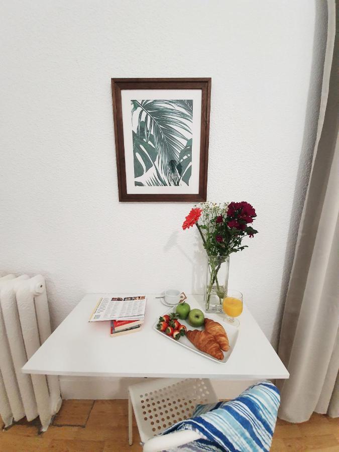Hostal Alicante Мадрид Екстер'єр фото