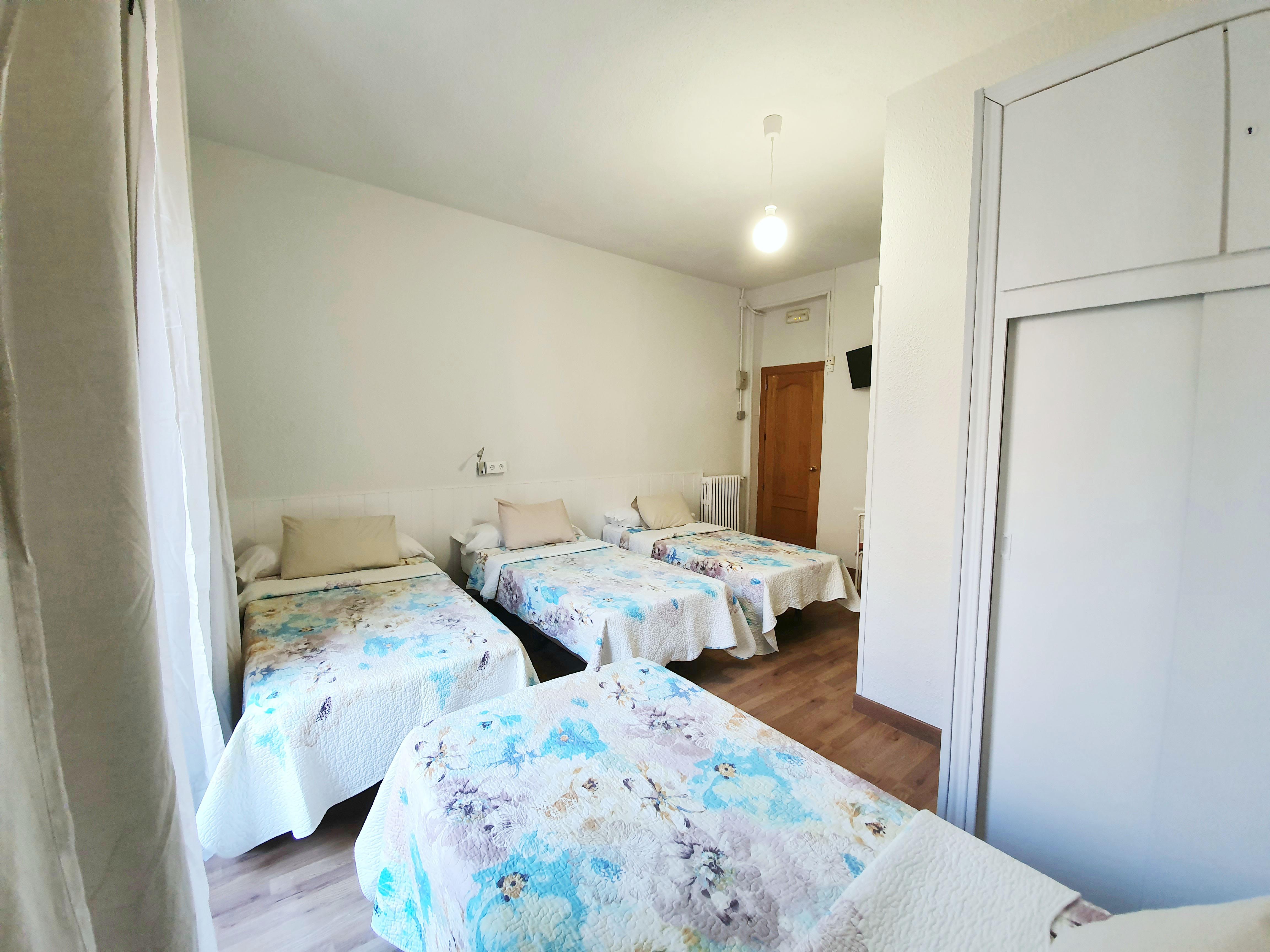 Hostal Alicante Мадрид Екстер'єр фото