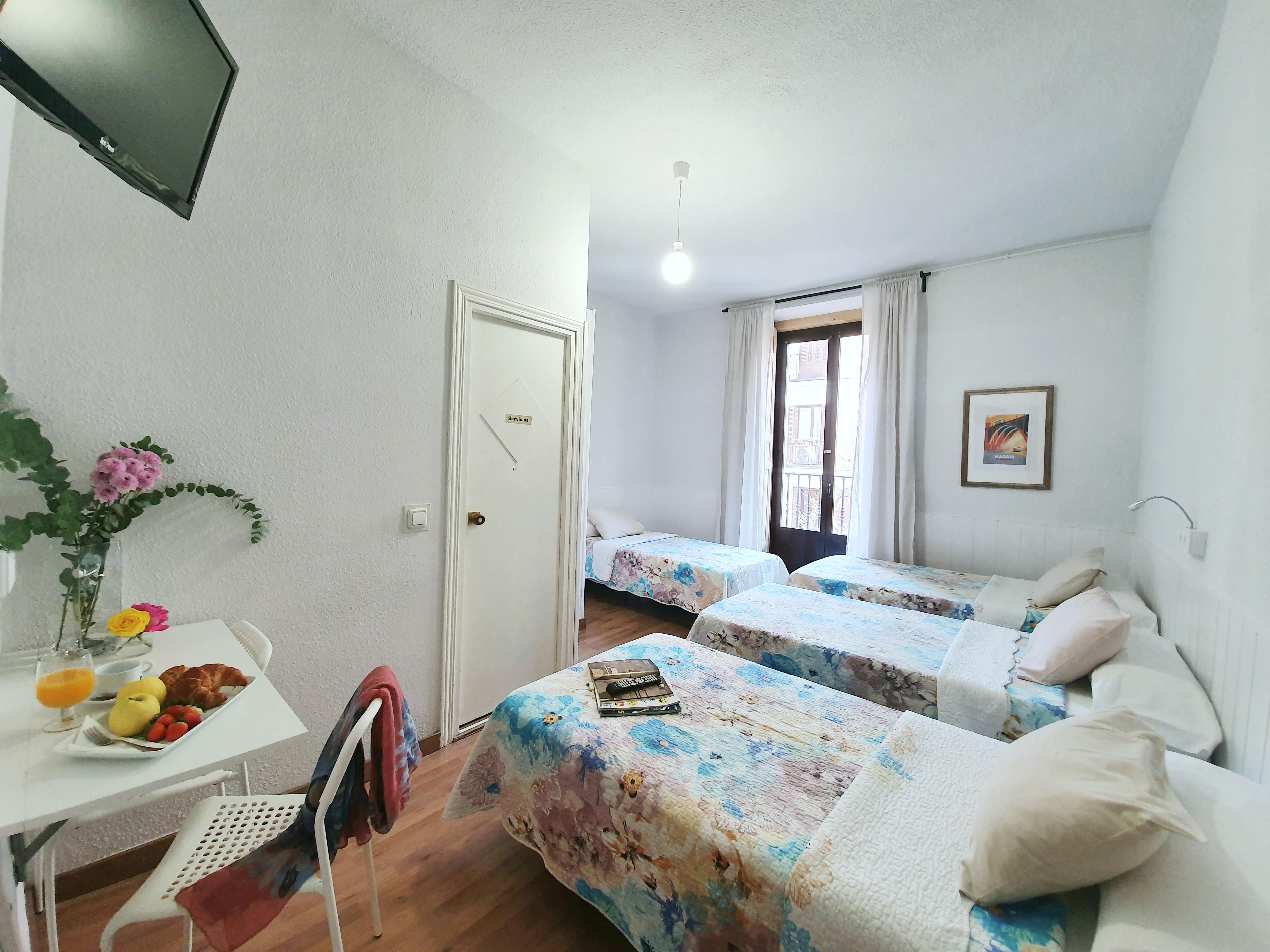 Hostal Alicante Мадрид Екстер'єр фото