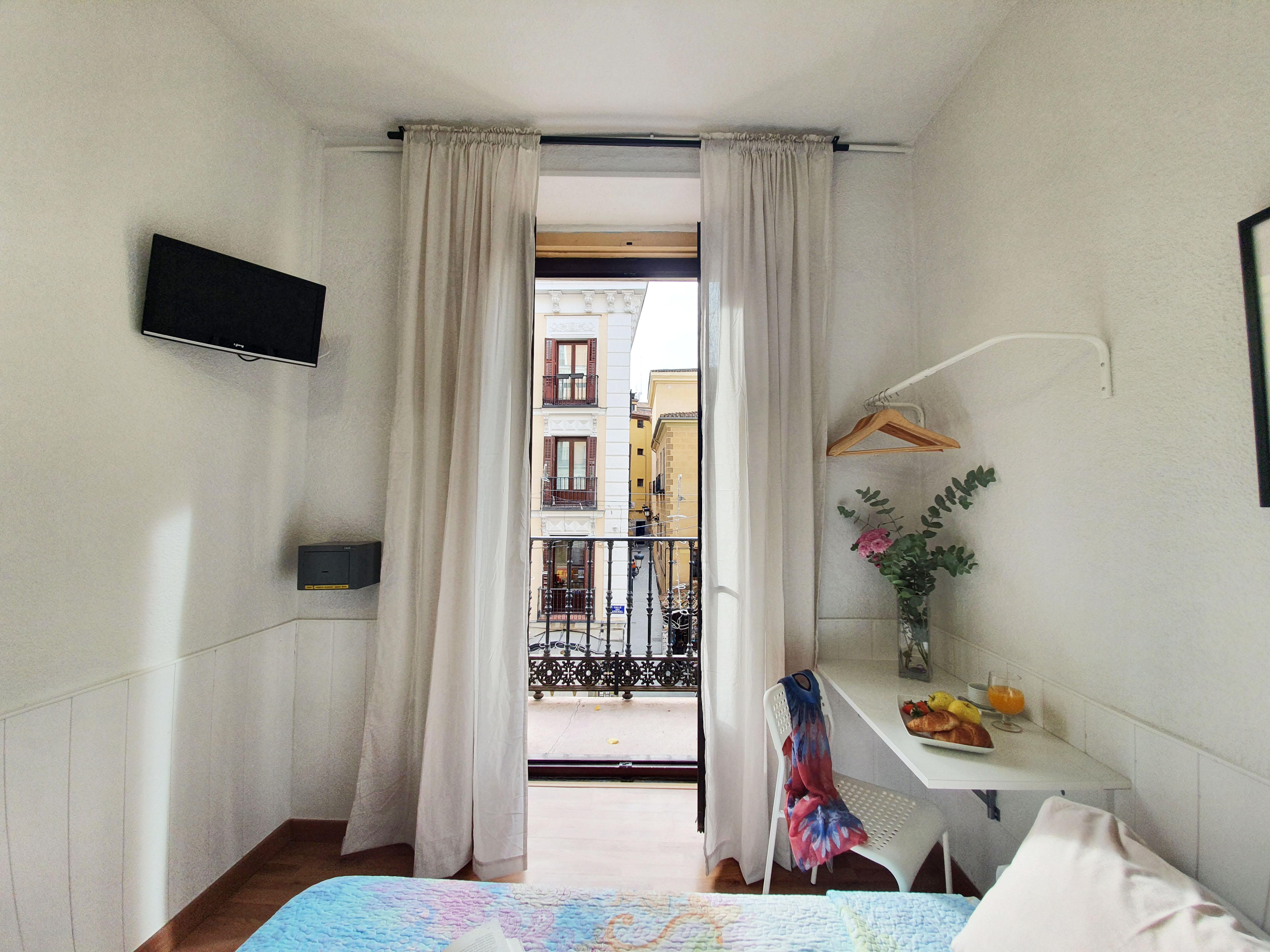 Hostal Alicante Мадрид Екстер'єр фото