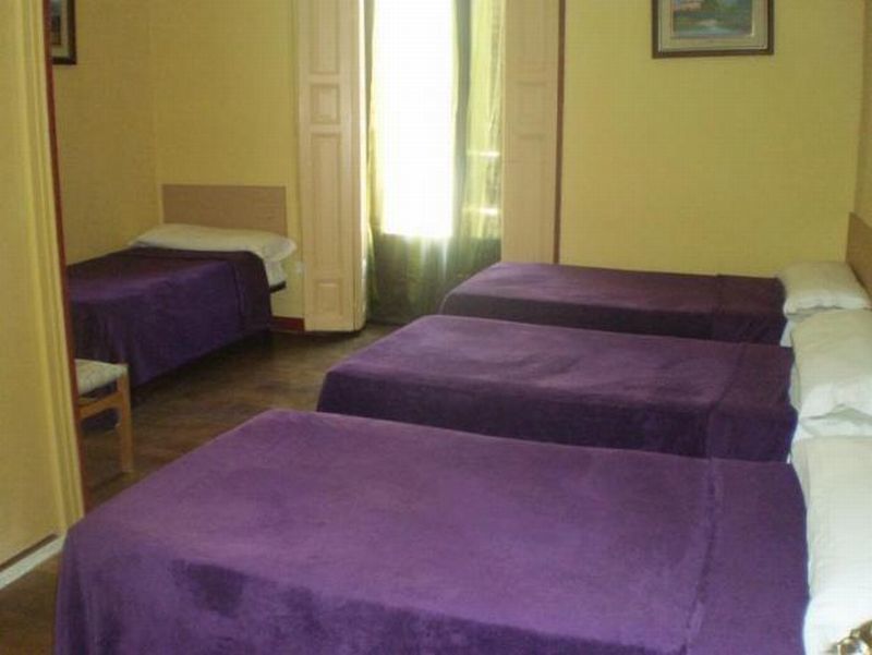 Hostal Alicante Мадрид Екстер'єр фото